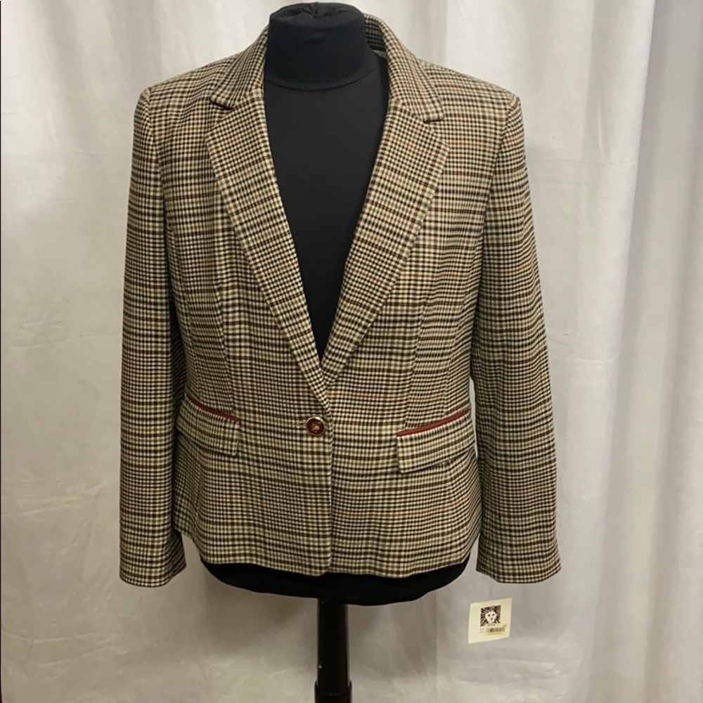 Women’s Blazer